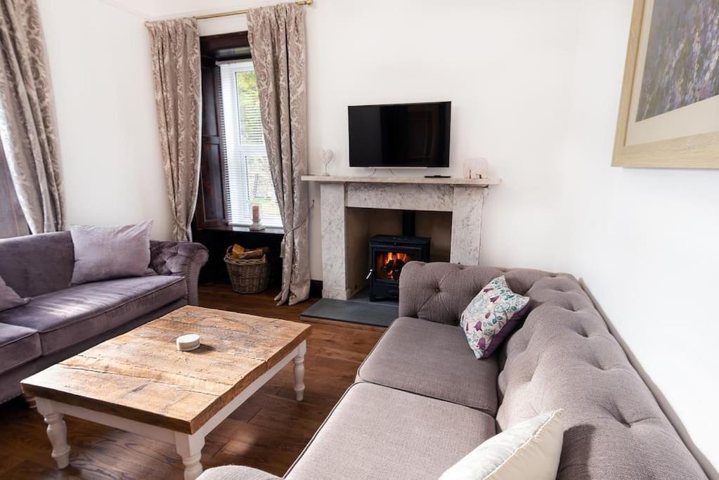Cosy 200 Year Old Listed Cottage Near To St Andrews Markinch Exterior photo